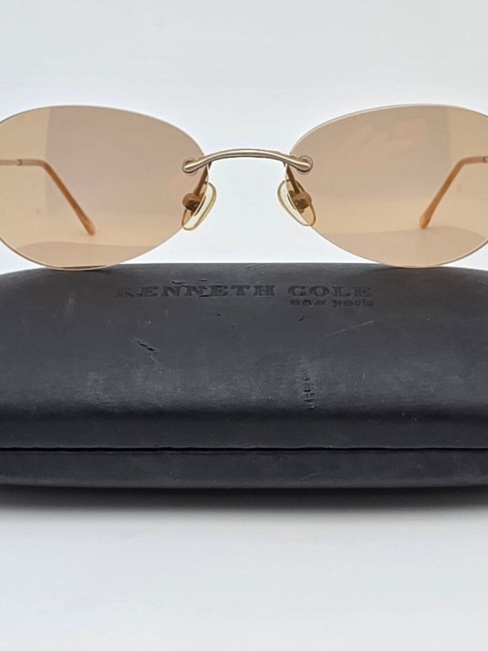 Kenneth Cole KC4193 Gold Frame Flash Gold Mirror Lens Rimless Sunglasses w/ Case